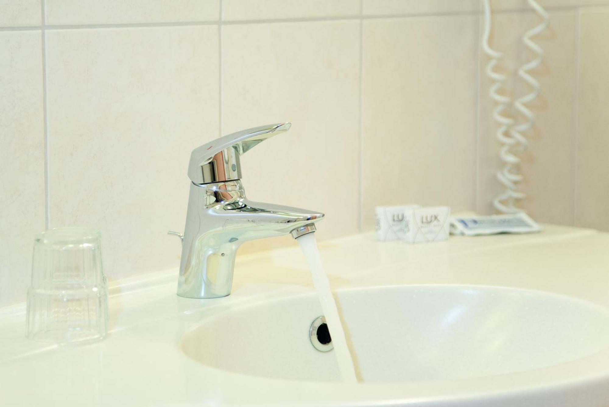 Landkomfort Hotel Elsenmann Willingen  Ruang foto