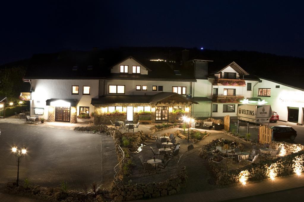 Landkomfort Hotel Elsenmann Willingen  Bagian luar foto